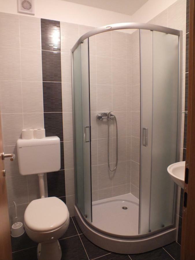 Apartmani Barisic Brodarica  Exterior photo