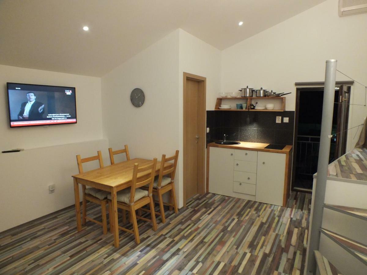 Apartmani Barisic Brodarica  Exterior photo