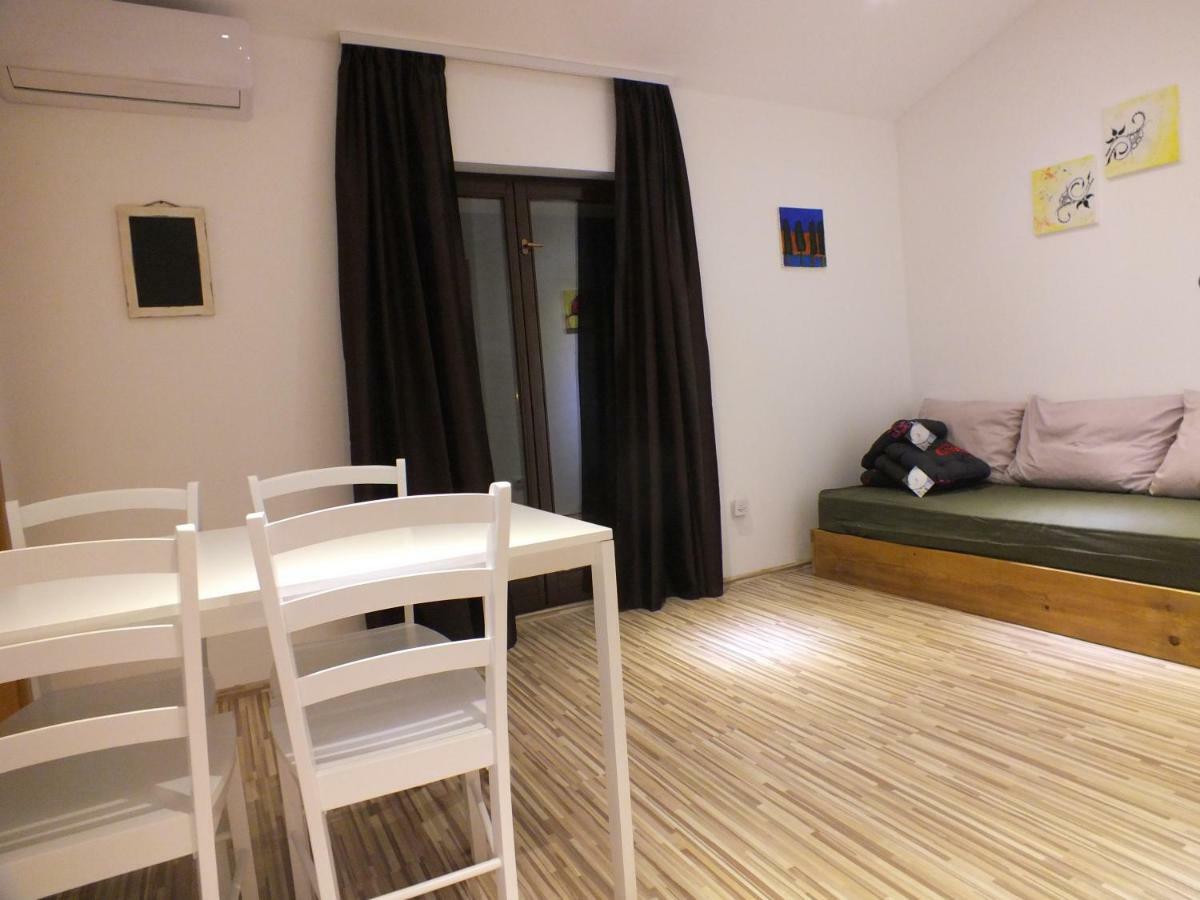 Apartmani Barisic Brodarica  Exterior photo